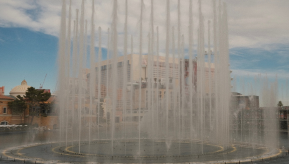 Fountain in an urban setting during a TAU student’s exchange experience in the U.S.
